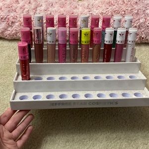 Jeffrey star lip sticks and stand